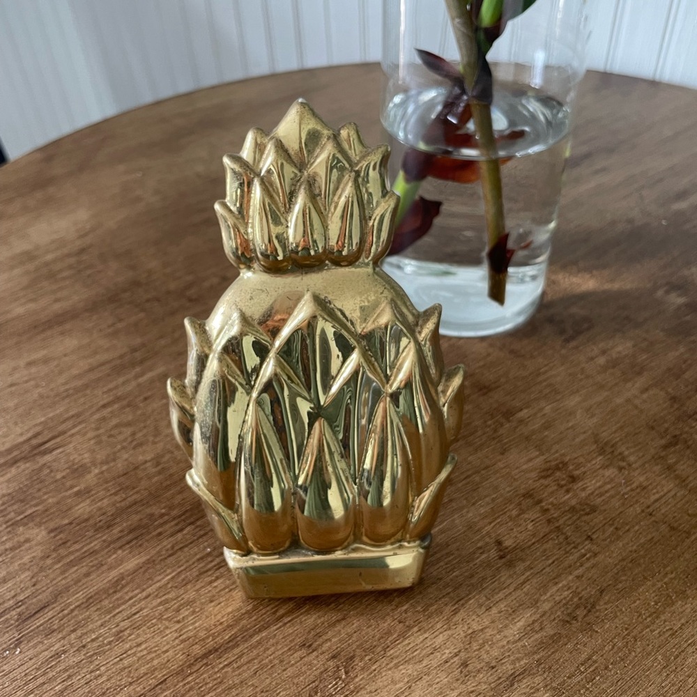 Pineapple door knocker